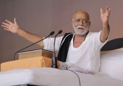 Morari Bapu extends Ram Navami wishes, calls for lighting of diyas in every home