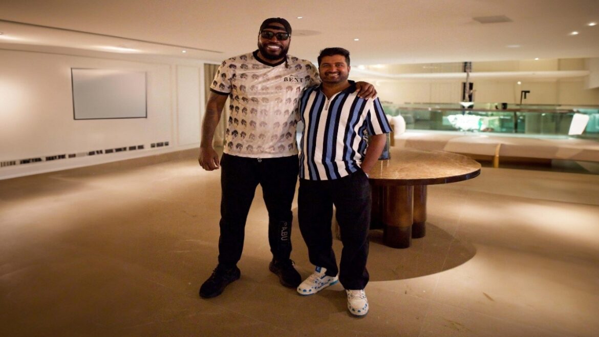 Cricket Legend Chris Gayle Confirms Kerala Visit to Support Defending Champions Kochi Blue Tigers in KCL Season 3